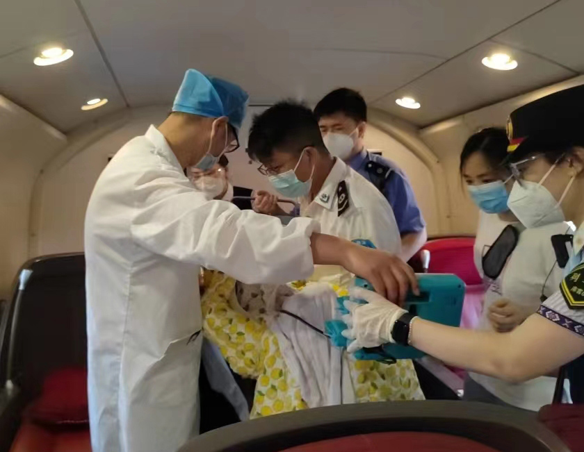 鹤岗高铁转院公司